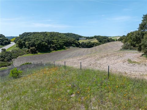 Tiny photo for 2925 Oakdale Road, Paso Robles, CA 93446 (MLS # NS25079946)