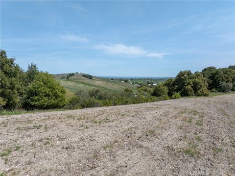 Tiny photo for 2925 Oakdale Road, Paso Robles, CA 93446 (MLS # NS25079946)