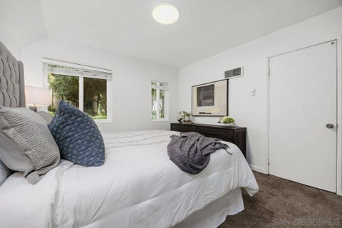 Photo of 7565 Charmant Dr DR #417, San Diego, CA 92122 (MLS # 260022732SD)