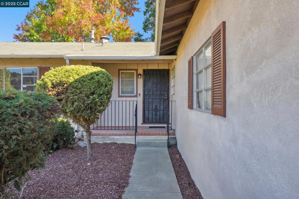 OAKLAND - Residential