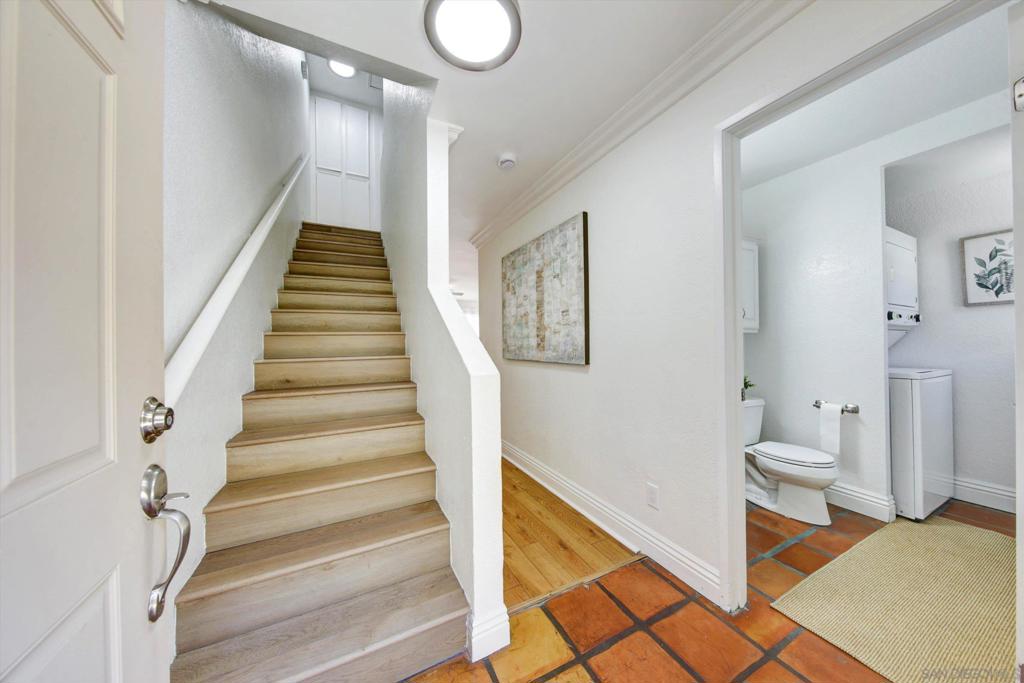 4777 Seminole Dr 118