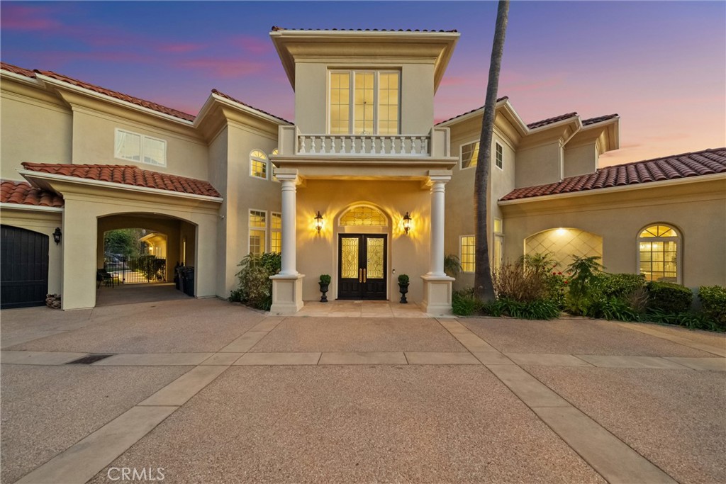 44930 Via Renaissance