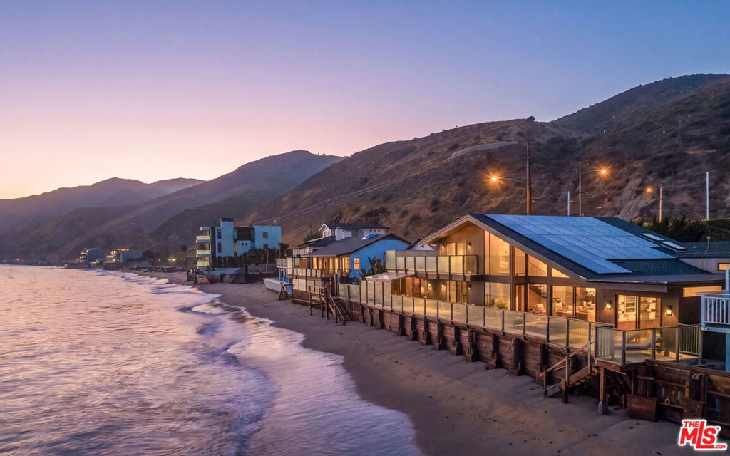 18824 Topanga Beach Drive