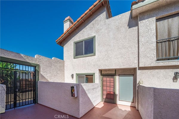6101 FULTON AVE APT 9, VAN NUYS, CA 91401 - Image 840ef50ab0e4ef9b260afd951f4e6bc4/3928347062