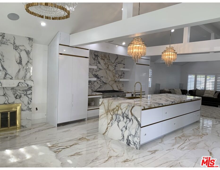 18704 Stefani Avenue