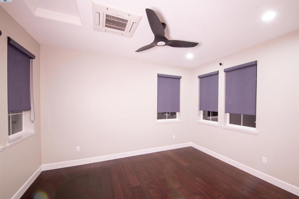 WALLISRANC - Residential Lease