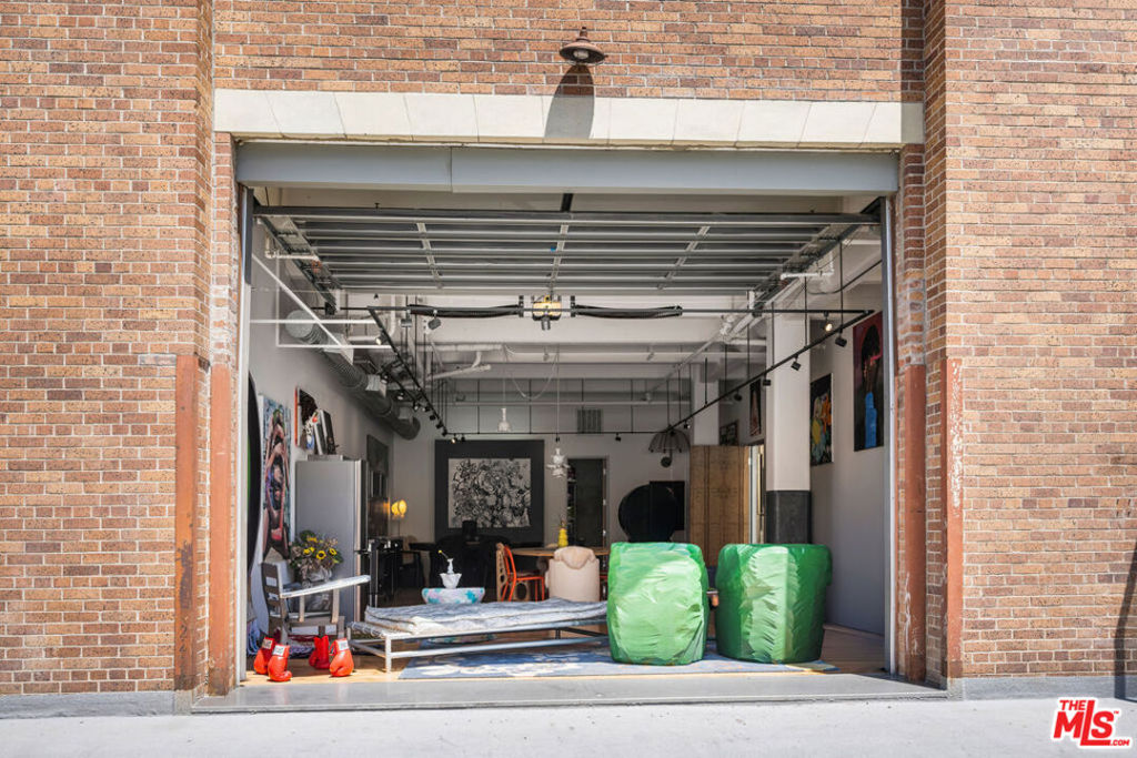 1850 Industrial Street 110