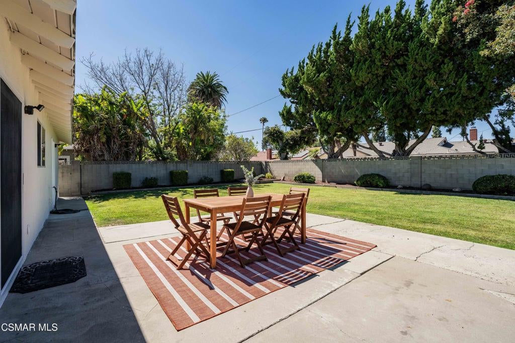 2037 Stanford Drive