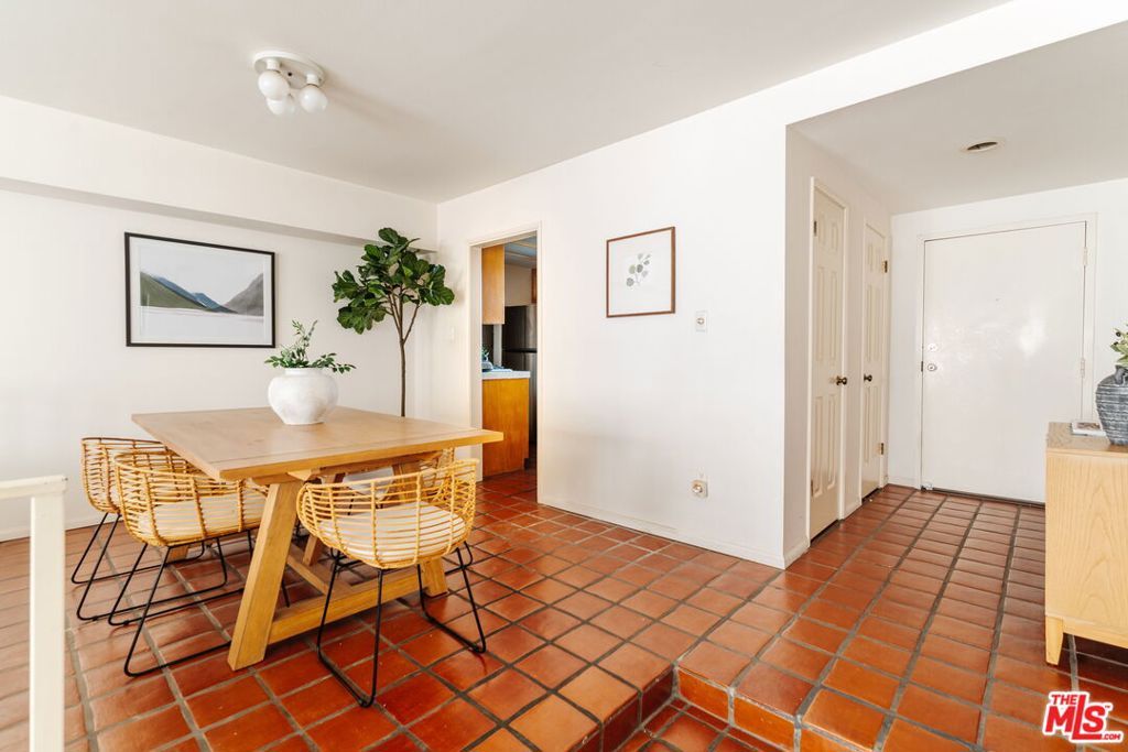 Photo of 2219 S Bentley Avenue #203, Los Angeles, CA 90064 (MLS # 26641765)