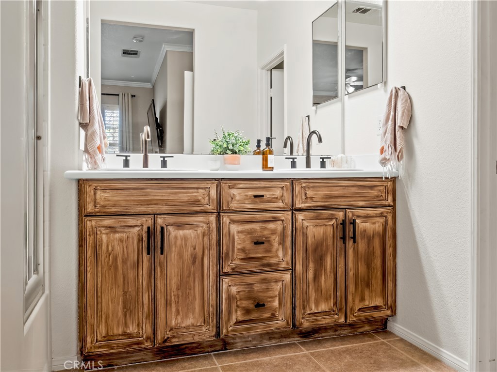 Heather Ridge (HTRRG) - Residential