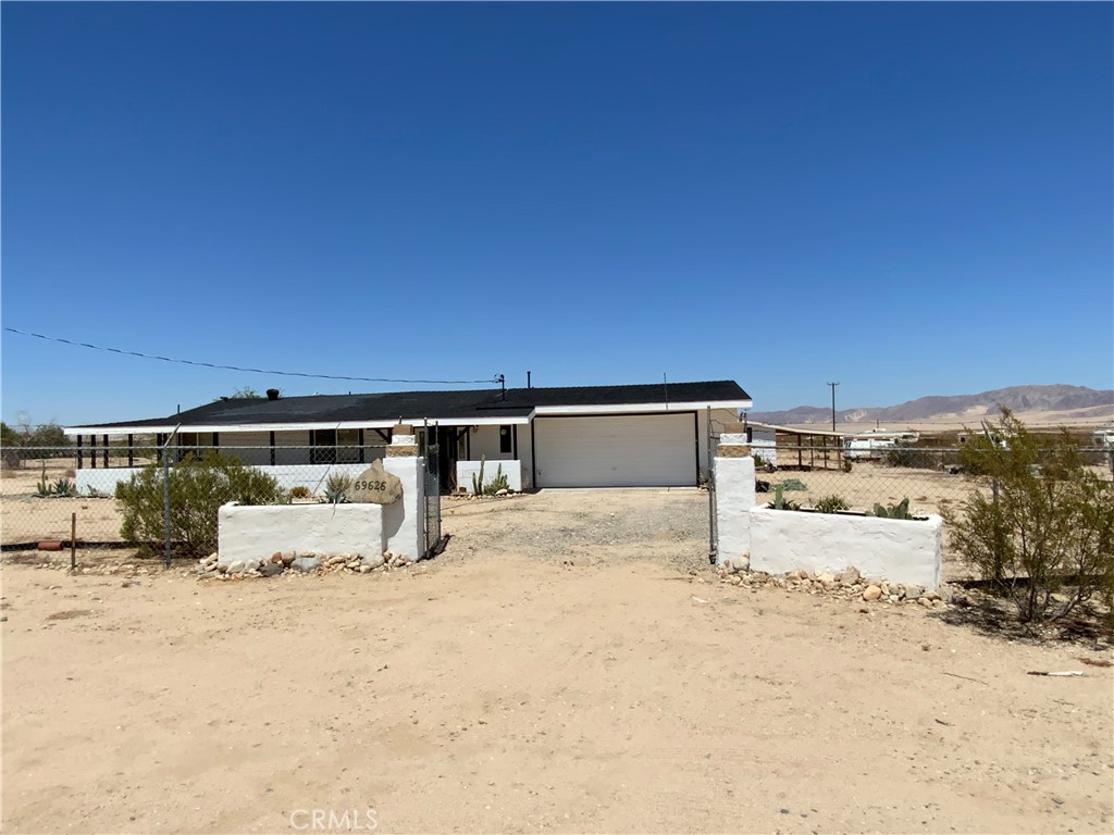 Welcome to this beautifully renovated 3-bedroom, 2-bath home in the heart of Twentynine Palms. Enjoy breathtaking desert sunsets and stunning views in every direction. This spacious home features an open-concept floor plan, perfect for comfortable living and entertaining. The fully fenced property offers privacy and room to roam, while additional amenities provide exceptional versatility. Additional highlights include, attached 2-car garage, detached workspace structure, Storage shed, Bonus studio—ideal as a potential junior ADU (buyer to verify)
Whether you're looking for a serene primary residence, a desert getaway, or an investment opportunity, this property checks all the boxes.