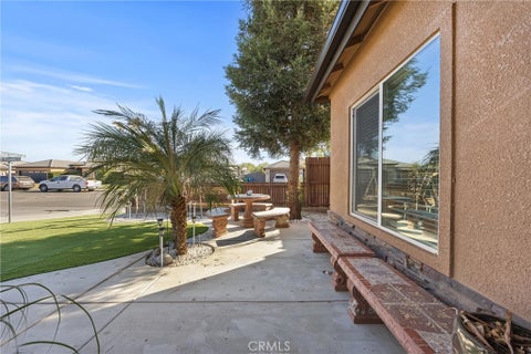 Tiny photo for 917 Newcastle Court, Shafter, CA 93263 (MLS # PI26225301)