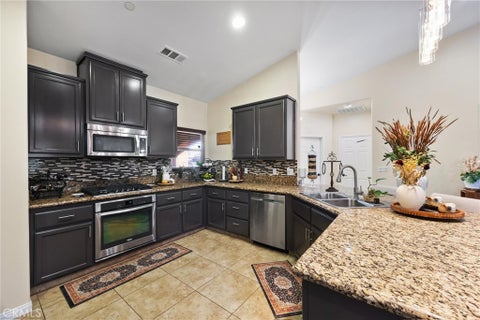 Tiny photo for 917 Newcastle Court, Shafter, CA 93263 (MLS # PI26225301)