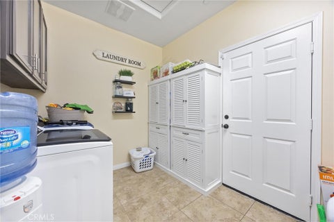 Tiny photo for 917 Newcastle Court, Shafter, CA 93263 (MLS # PI26225301)