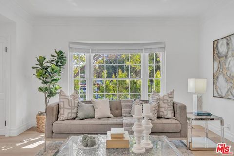 Photo of 133 S Linden Drive, Beverly Hills, CA 90212 (MLS # 26648367)