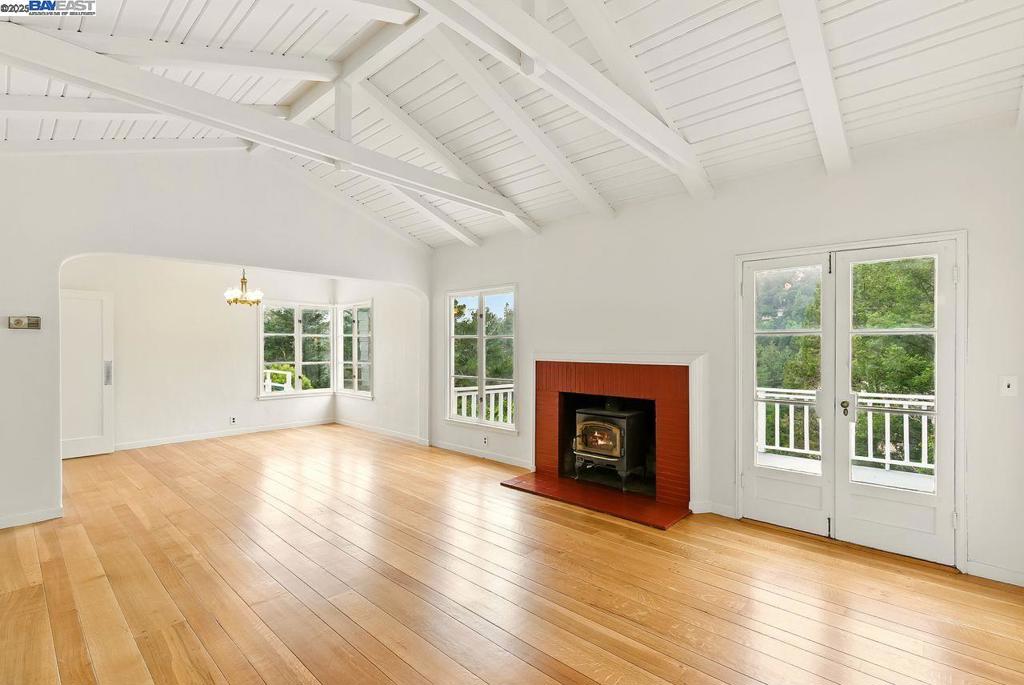 MONTCLAIR - Residential