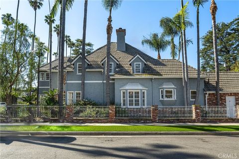 4455 Atoll Avenue Sherman Oaks CA 91423