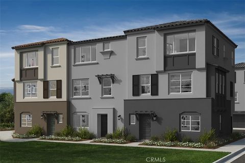 Photo of 9365 Via Azul, Pico Rivera, CA 90660 (MLS # IV25278851)