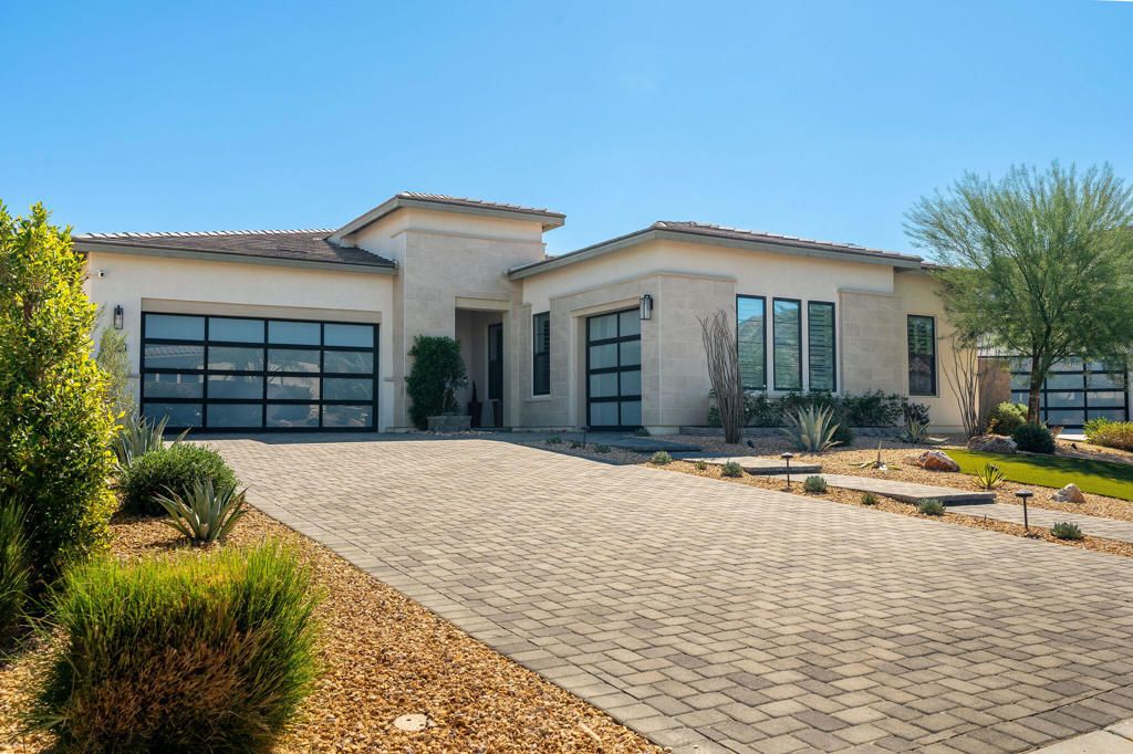 Photo of 57975 Stone Creek Trail W, La Quinta, CA 92253 (MLS # 219136117DA)