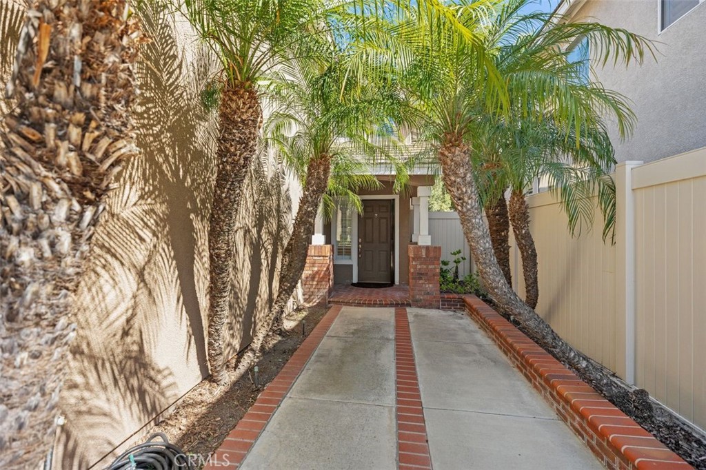 Properties 1 25 Homestead Drive