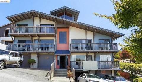 Photo of 410 Marine St ST, Richmond, CA 94801 (MLS # 41140979)