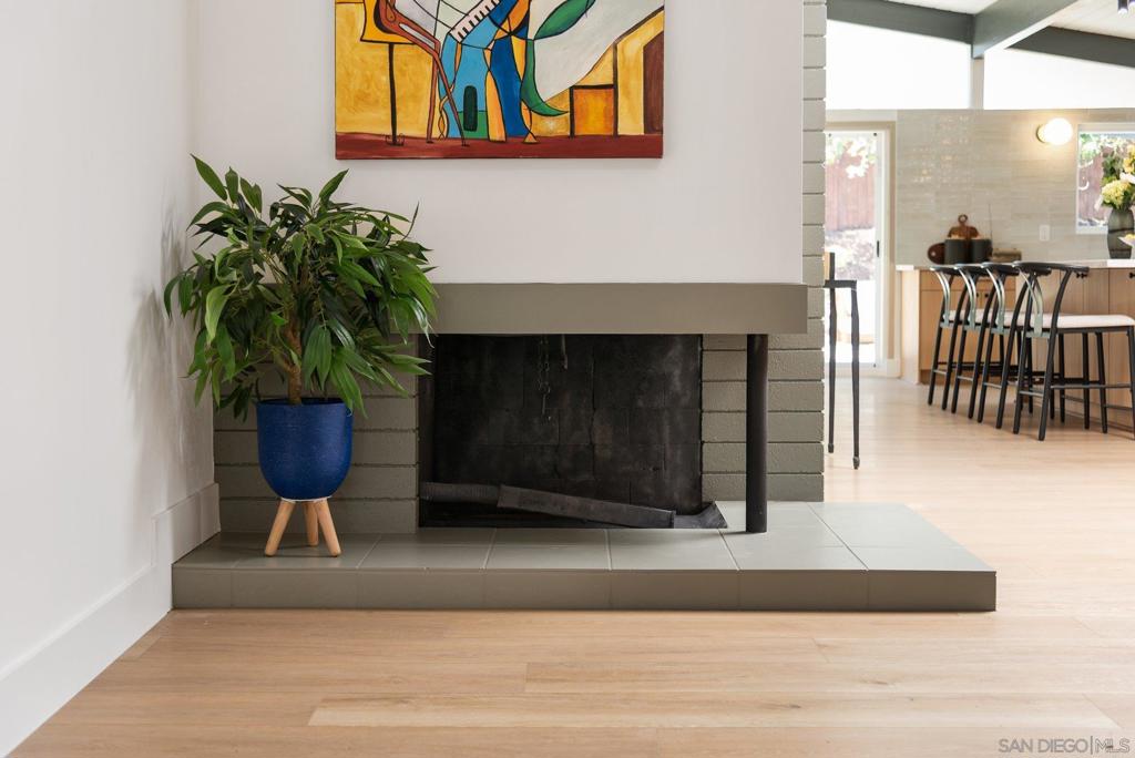 Del Cerro - Residential