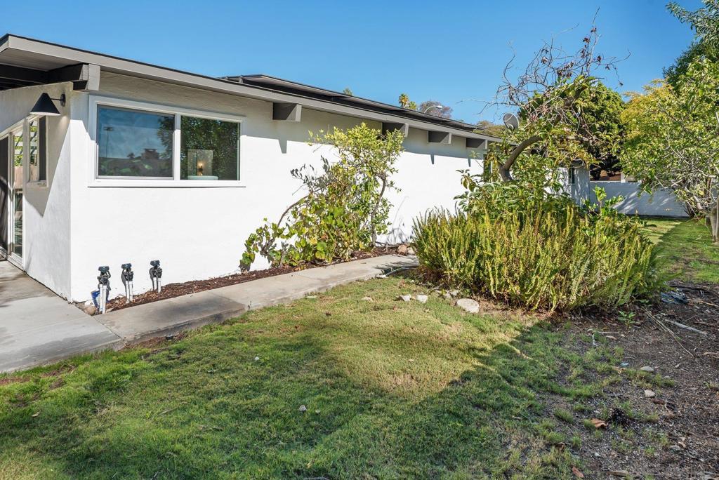 Del Cerro - Residential