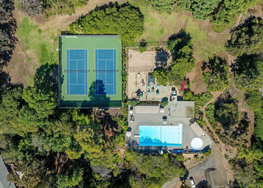 Del Cerro - Residential