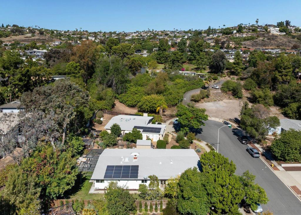 Del Cerro - Residential