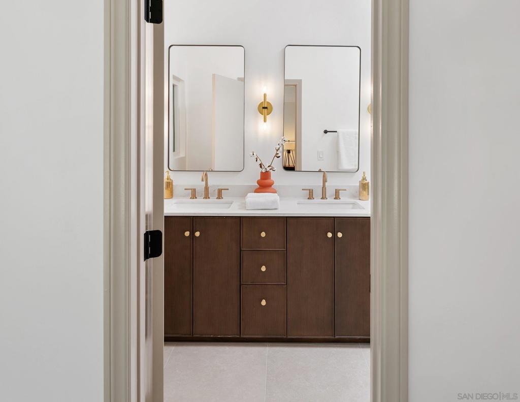 Del Cerro - Residential