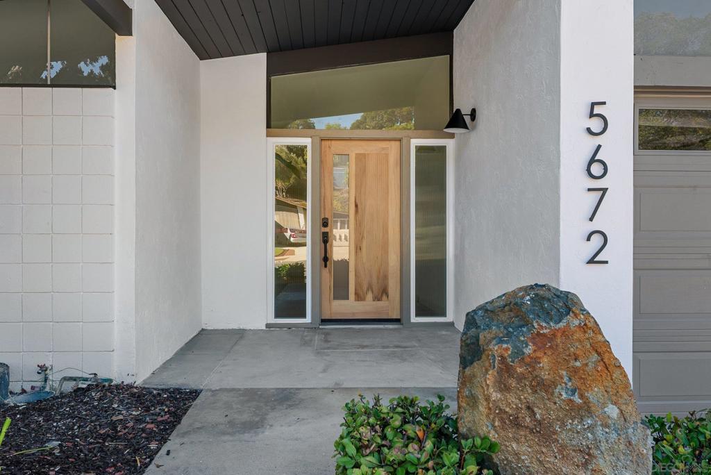 Del Cerro - Residential