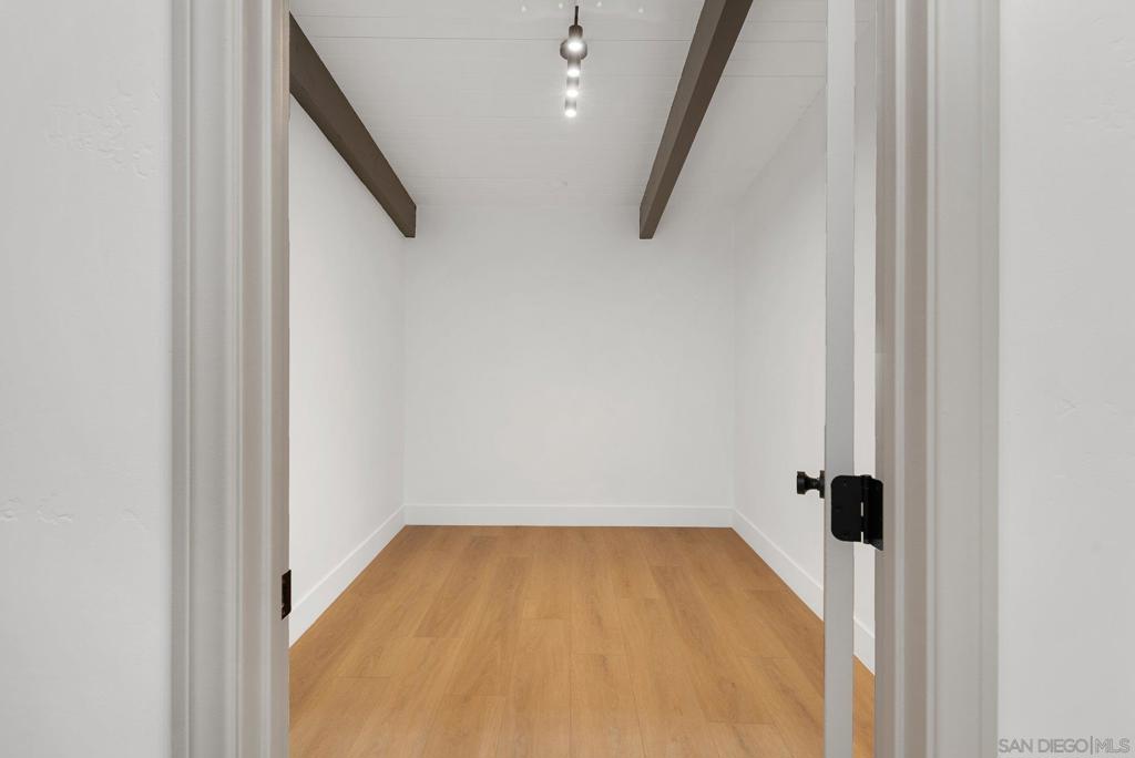 Del Cerro - Residential