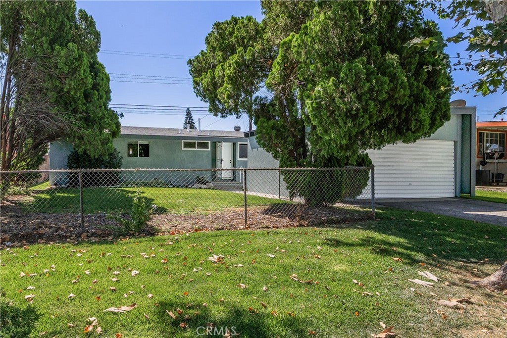 1614 Charlemont Avenue