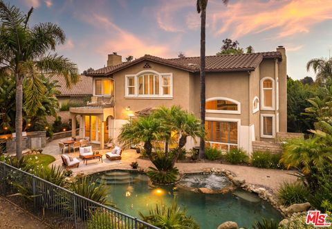 2767 Avenida De Autlan Camarillo CA 93010