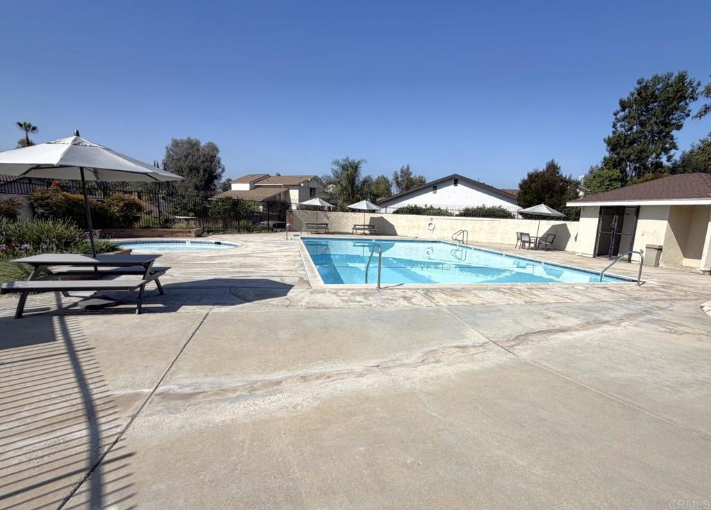 610 FLINTRIDGE Place