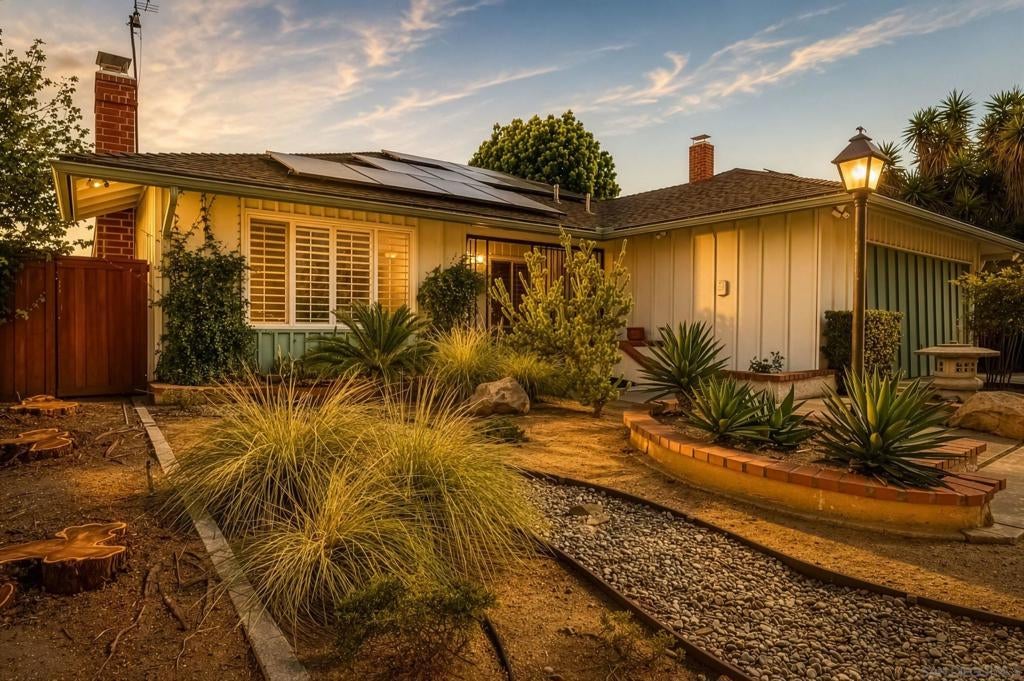 6260 Camino Rico