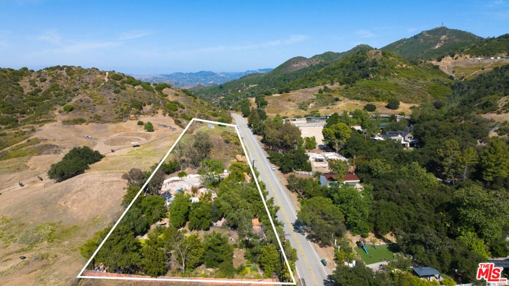 31341 Mulholland Highway