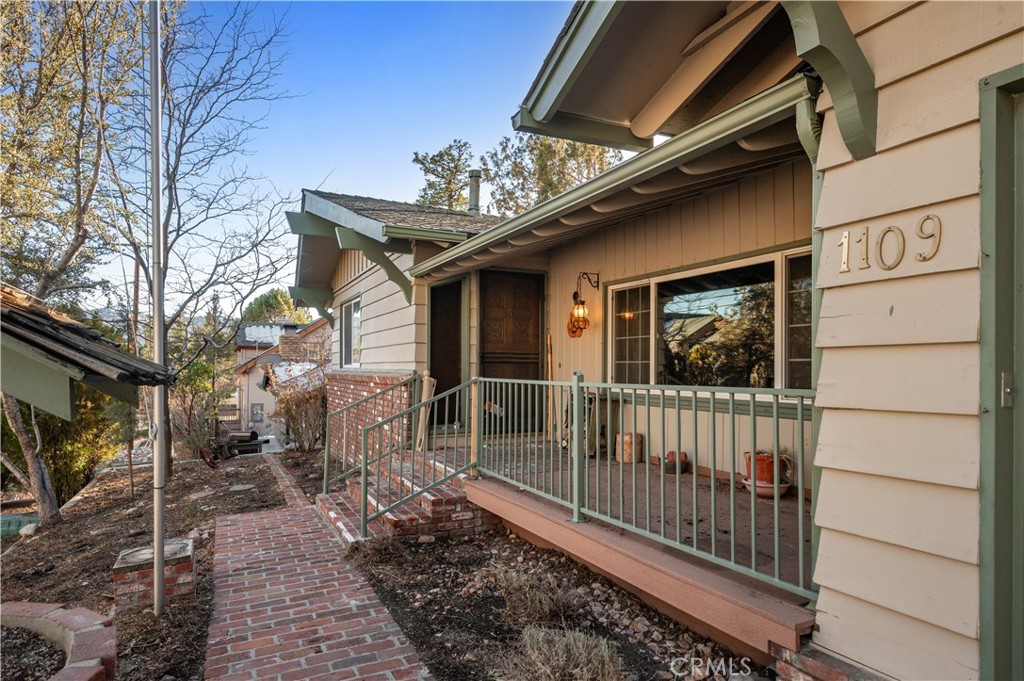 1109 Mount Shasta Road