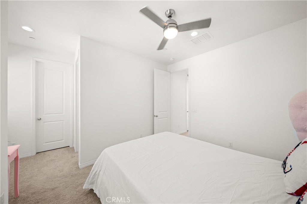 104 Keeper, Irvine CA 92618 - Photo 32