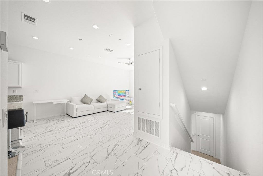 104 Keeper, Irvine CA 92618 - Photo 13