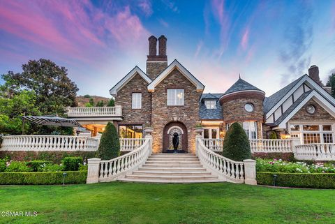 Photo of 969 Westbend Road, Westlake Village, CA 91362 (MLS # 224004093)