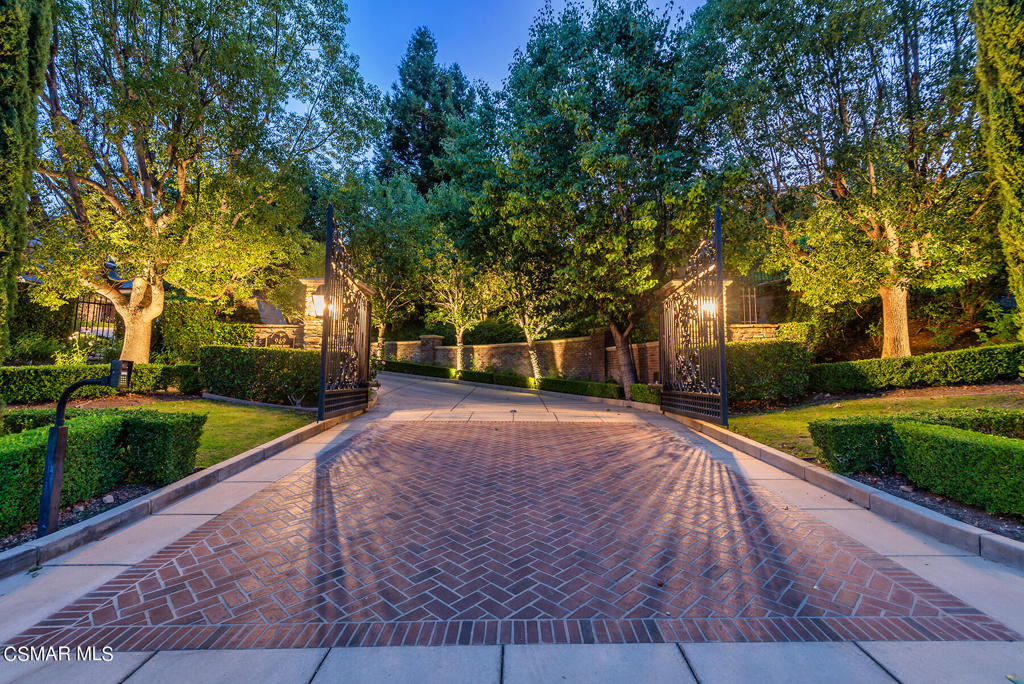 969 Westbend Road