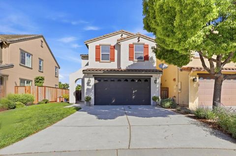 Photo of 221 Cilantro Court, Morgan Hill, CA 95037 (MLS # ML82047099)