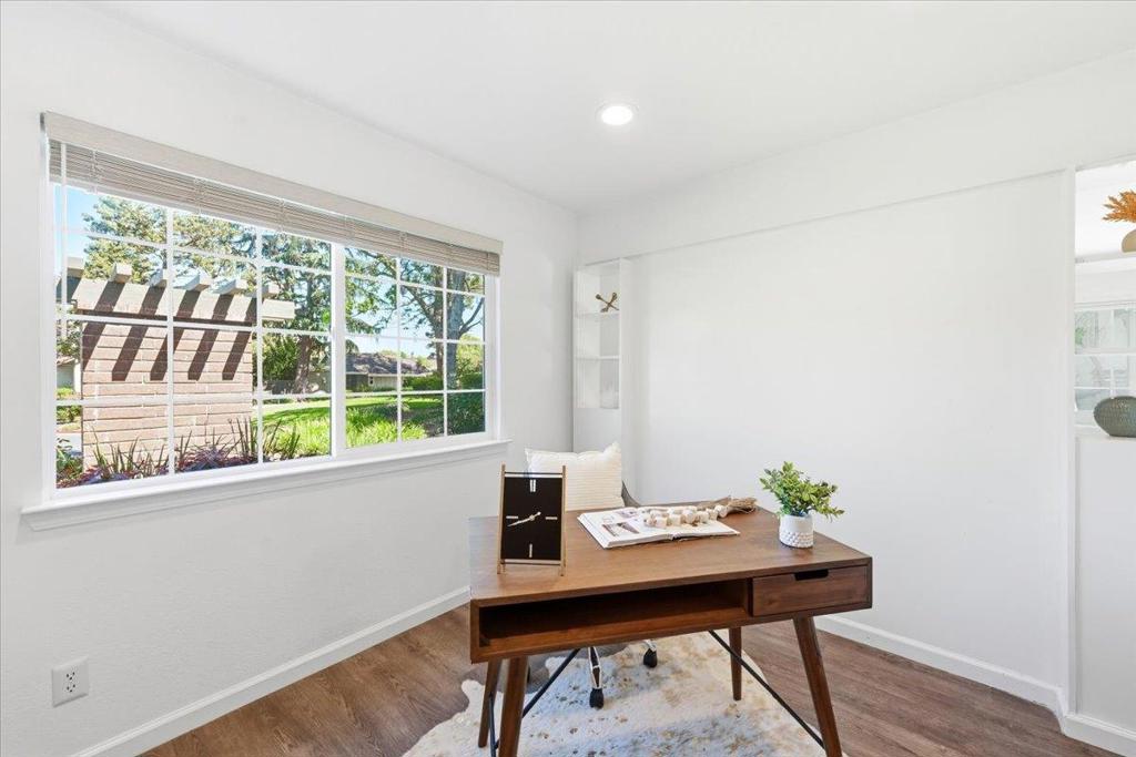 1324 Star Bush Lane