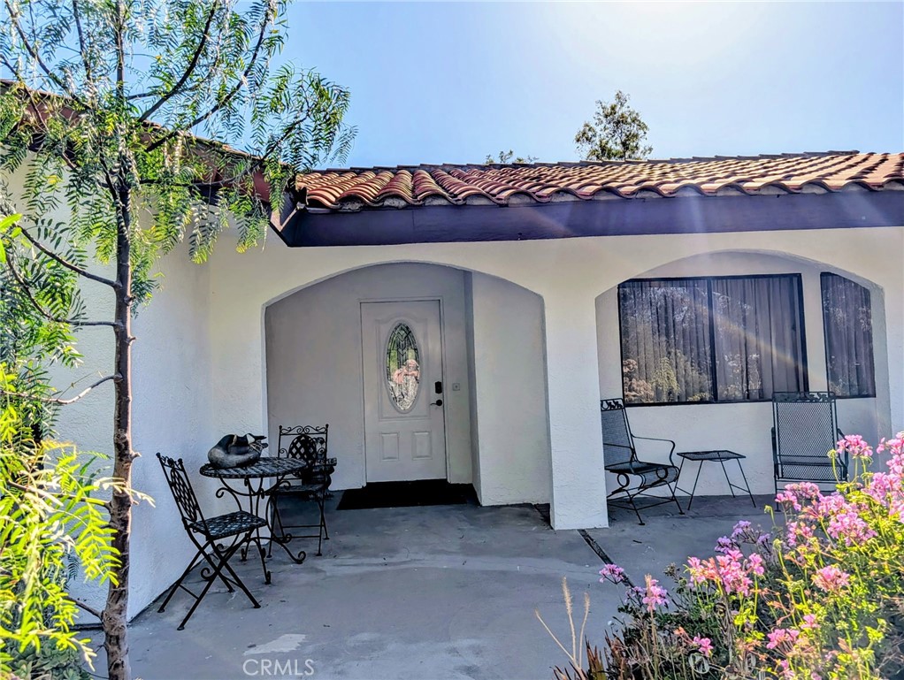 22744 Rolling Meadows