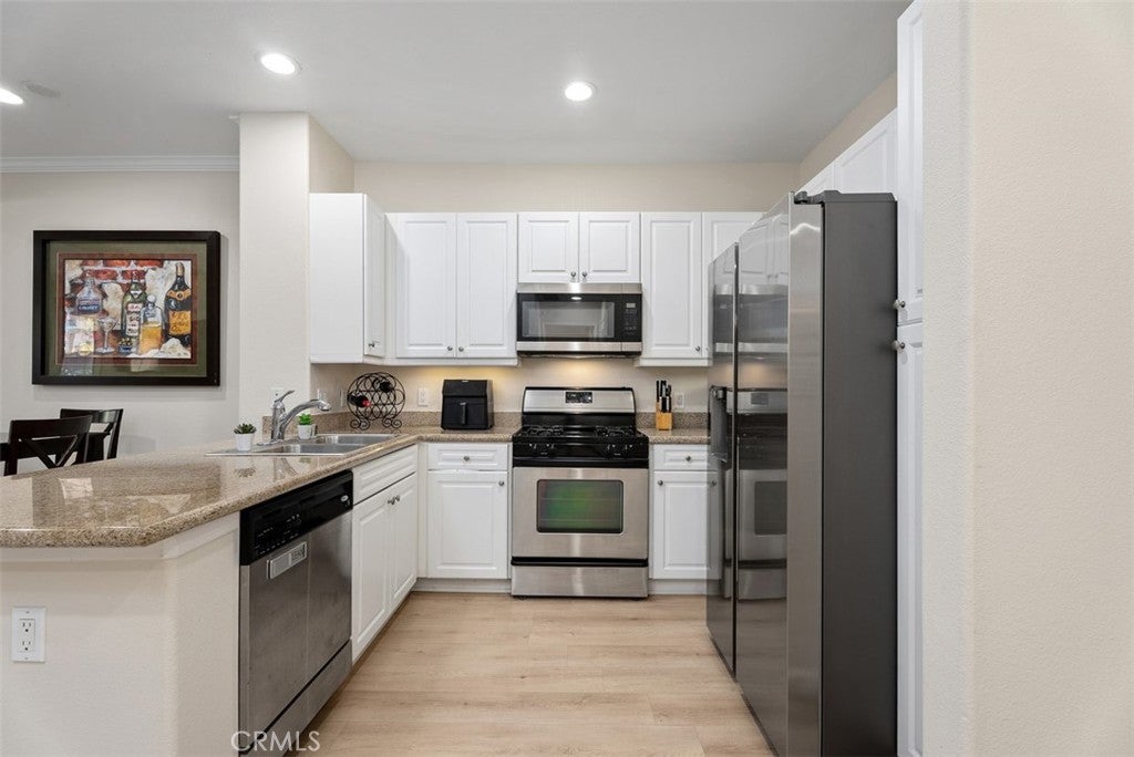 3102 Watermarke Place, Irvine CA 92612