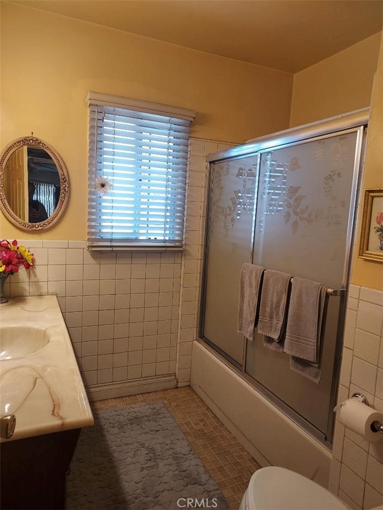 1231 E shamwood Street