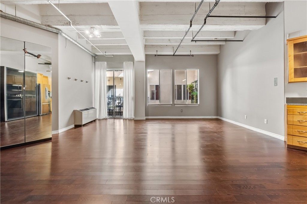 Photo of 312 W 5th St, Los Angeles, CA 90013 (MLS # OC26017308)