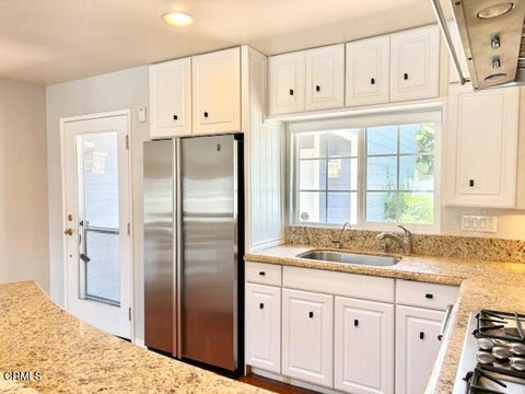Tiny photo for 4514 Gateshead Bay, Oxnard, CA 93035 (MLS # V1-38226)