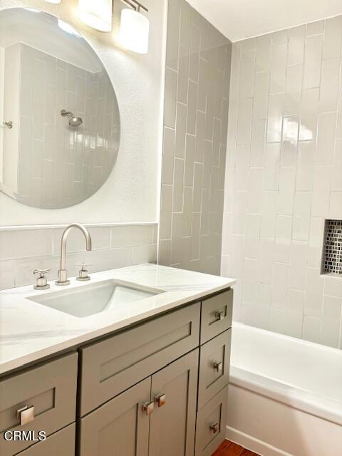 Tiny photo for 4514 Gateshead Bay, Oxnard, CA 93035 (MLS # V1-38226)